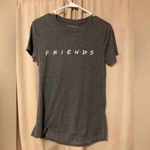 FRIENDS TV Show Logo‎ gray T-shirt Size M Ladies